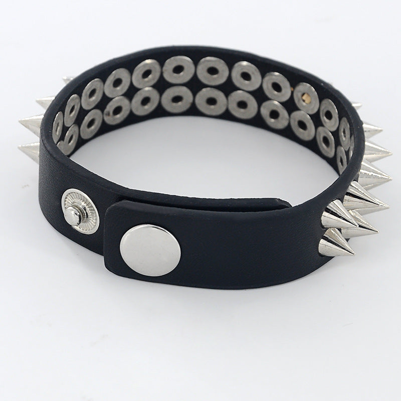 Chain rivet snap bracelet