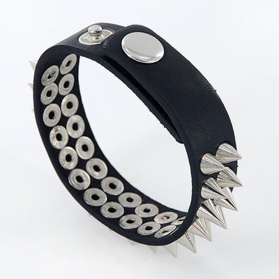 Chain rivet snap bracelet