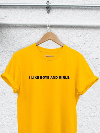 I LIKE BOYS AND GIRLS Short Sleeve T-shirt