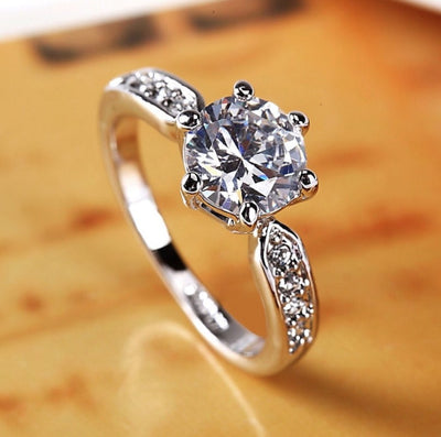 Temperament luxury simulation diamond ring wedding