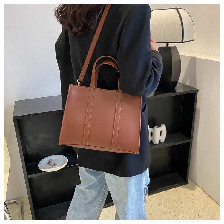 Retro Simple Elegant Commuter Bag Women